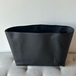 Cuyana Classic Tote Organization Insert